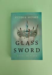 Glass Sword (Red Queen 2) thumb 2 2