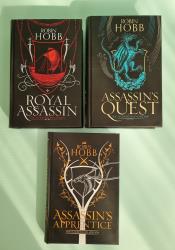 Assassin’s Apprentice The Illustrated Edition (The Farseer Trilogy 1) thumb 1 5