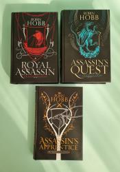 Assassin’s Quest The Illustrated Edition (The Farseer Trilogy 3) thumb 2 6