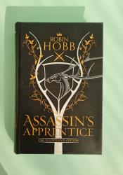 Assassin’s Apprentice The Illustrated Edition (The Farseer Trilogy 1) thumb 2 2